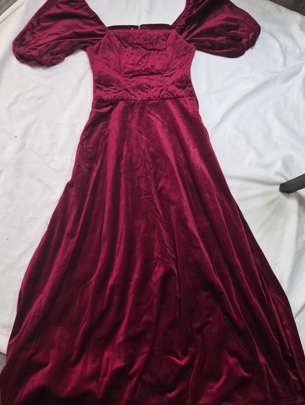 Velvet Square-Neck Midi Dress in Burgundy